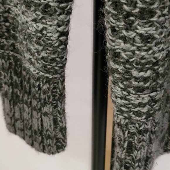 Cozy American Eagle Jegging Sweater Wool Angora Blend. Tag no longer attached! - Picture 6 of 7